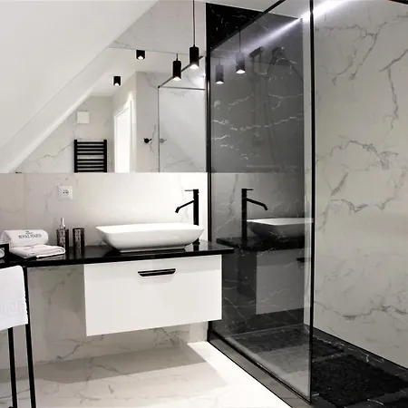 Royal Maris 4 - Najlepsza Lokalizacja W Ustce, Blisko Plazy I Portu, Bezplatny Parking, Scicsle Centrum Apartment *